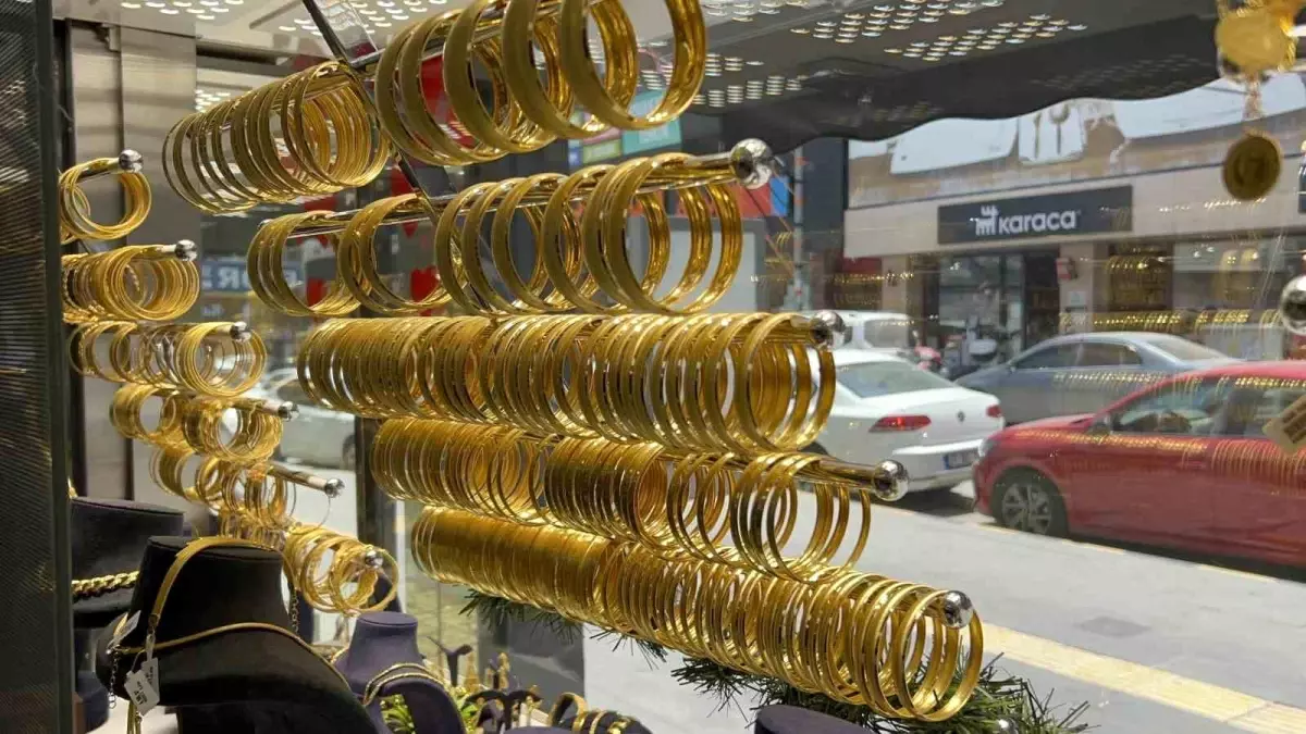 Barış Ortamı Altın Fiyatlarını Düşürüyor
