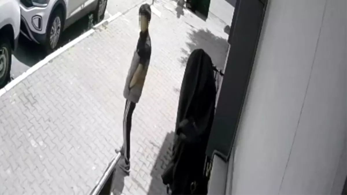 Sultangazi\'de Elektrikli Bisiklet Hırsızlığı
