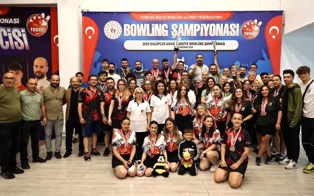 Bayburt Üniversitesi Bowling Takımı Başarılı