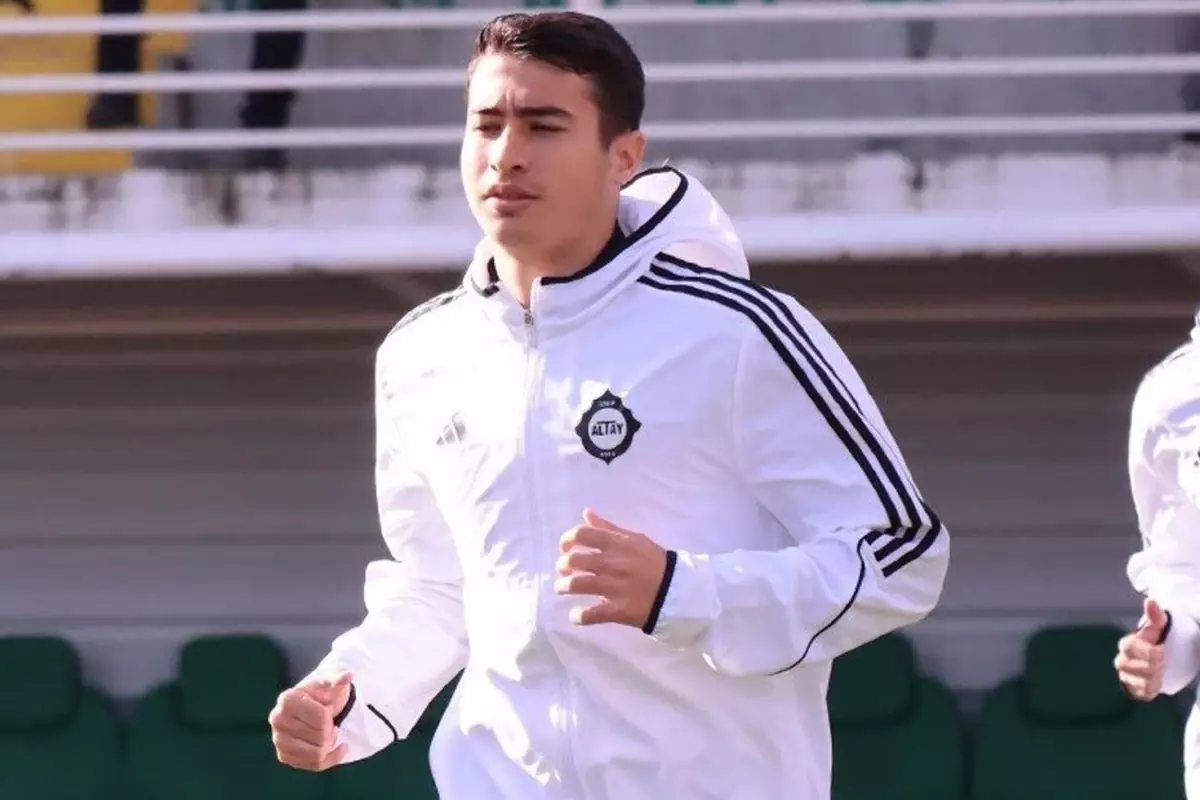 Yetiştiği kulübün profesyonel sözleşme teklifini kabul etmedi, Süper Lig ekibiyle anlaştı