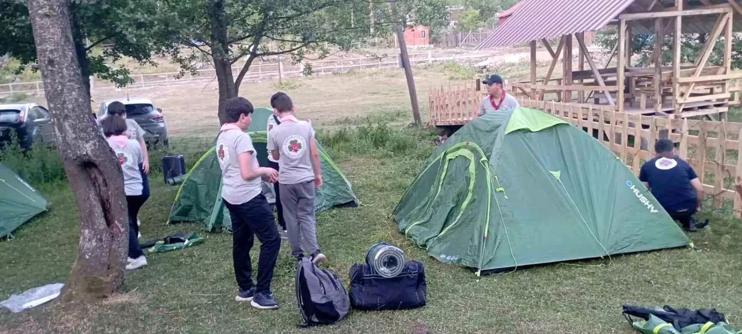 Alaplı\'da Gençler için Kardeşlik Kampı