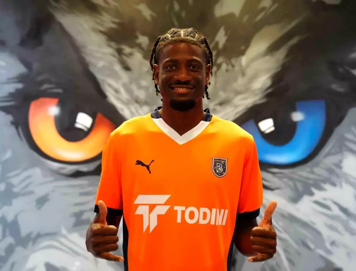 Başakşehir Nuno da Costa\'yı Transfer Etti