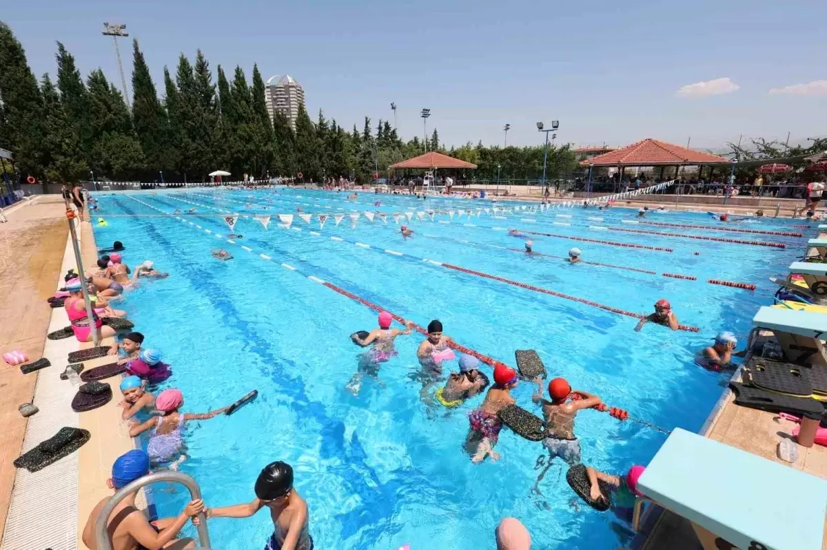 Denizli\'de Ücretsiz Spor Okulları Başlıyor