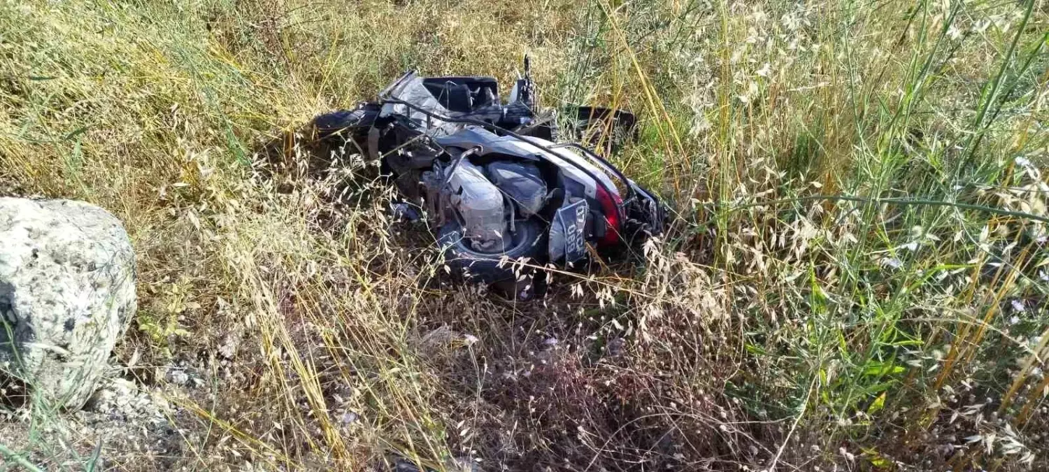 Manavgat\'ta Motosiklet Kazası: Sürücü Ağır Yaralı