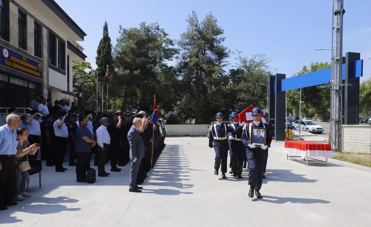 Keşan\'da Trafik Kazası: 3 Kişi Hayatını Kaybetti