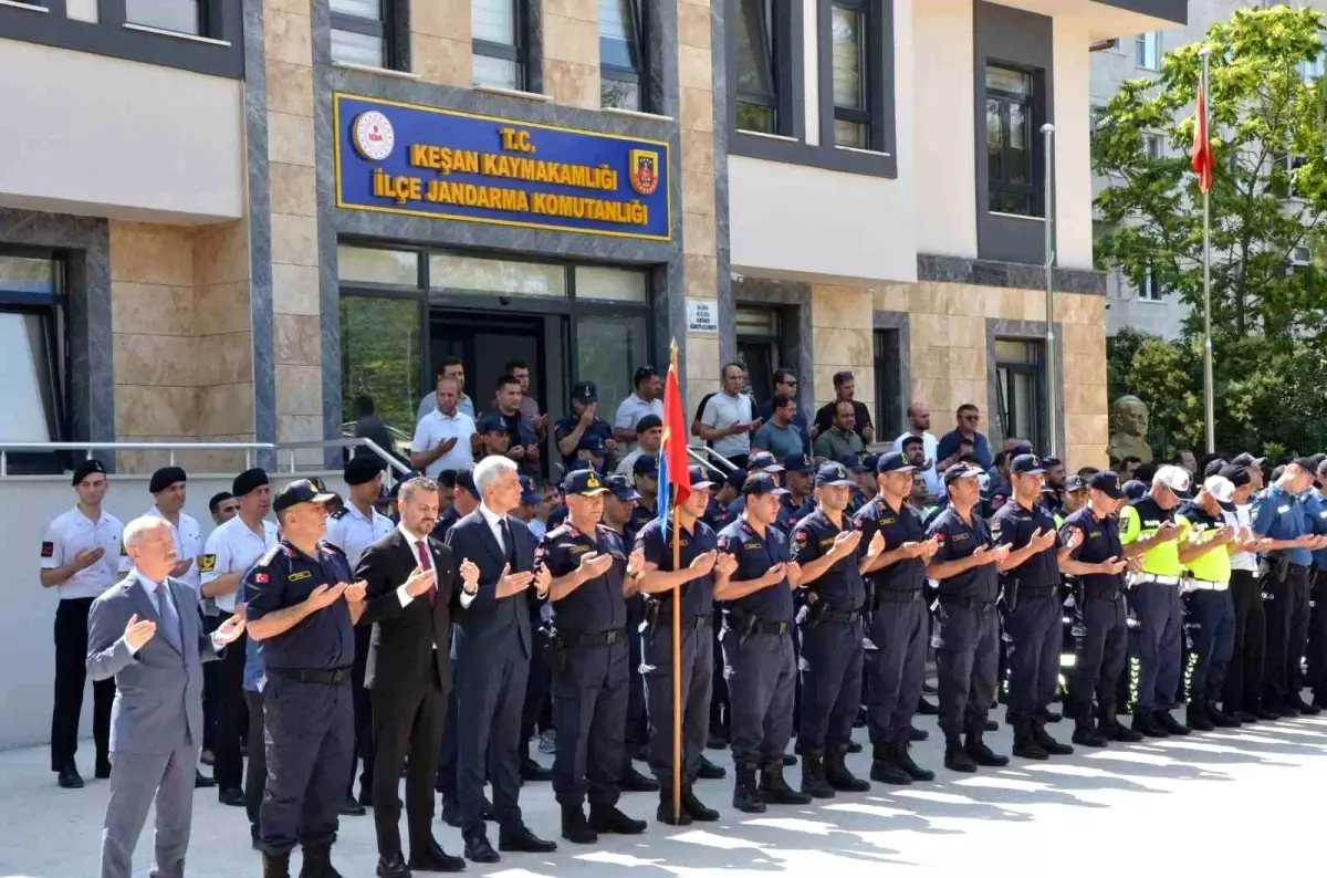 Edirne\'de Faciada 3 Kişi Hayatını Kaybetti