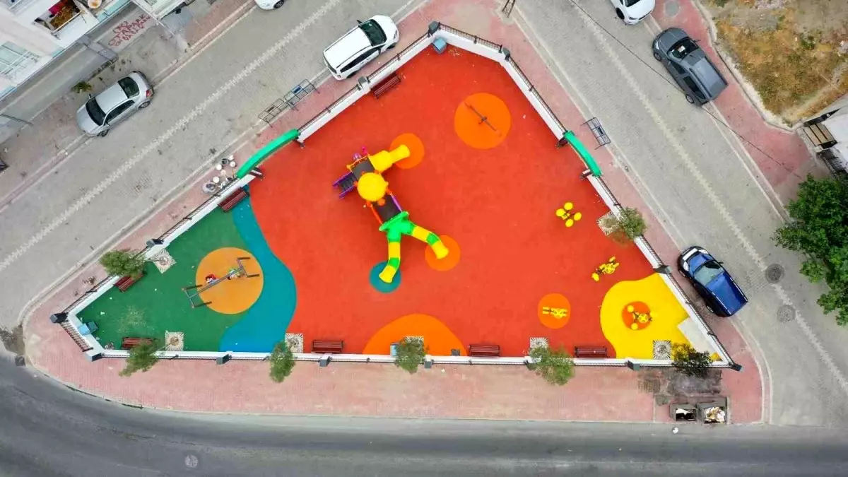 Esenyurt\'ta Kar Sokak Nefes Bahçesi Açıldı