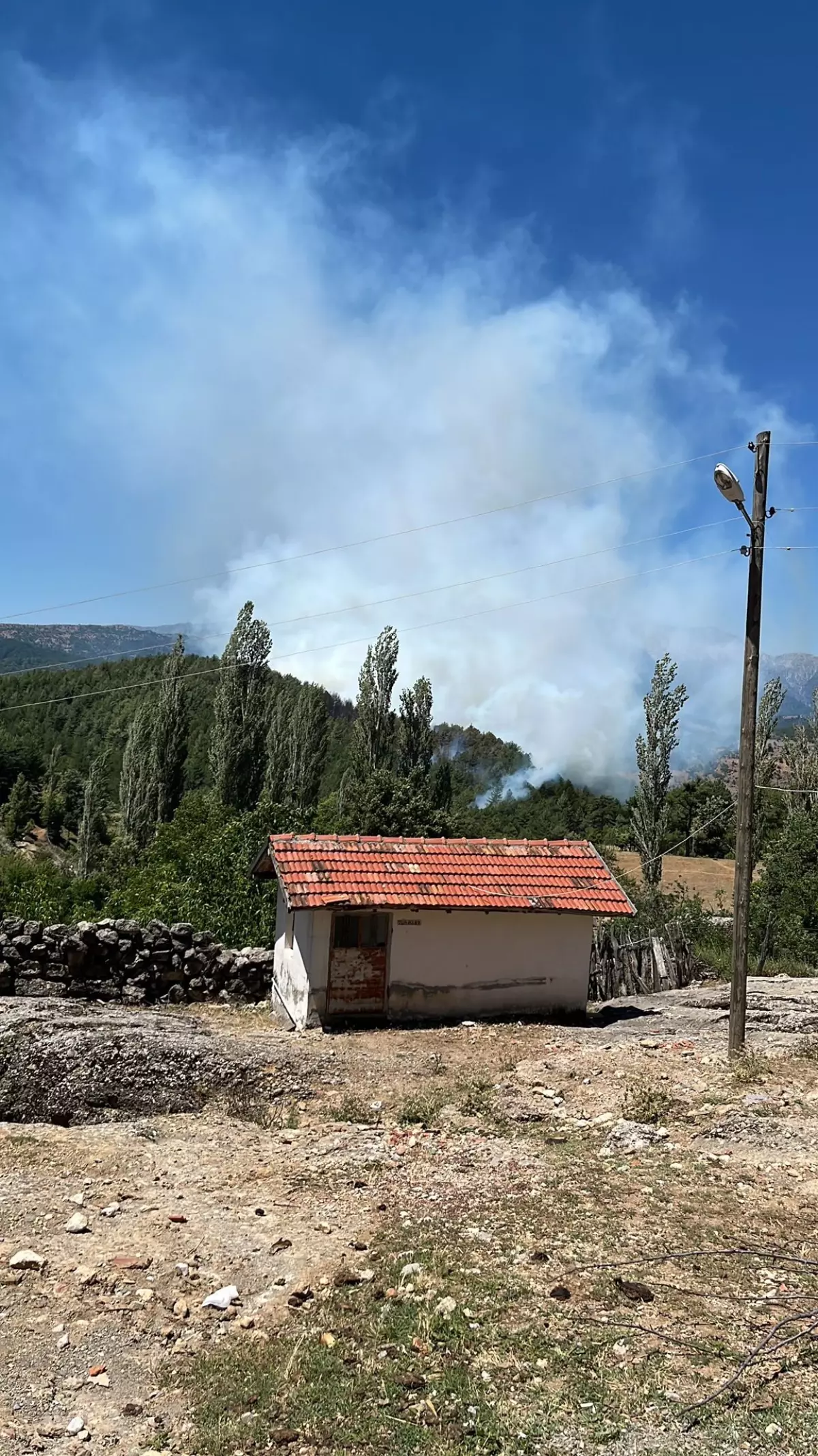 Isparta\'daki Yangında Hız Yavaşladı