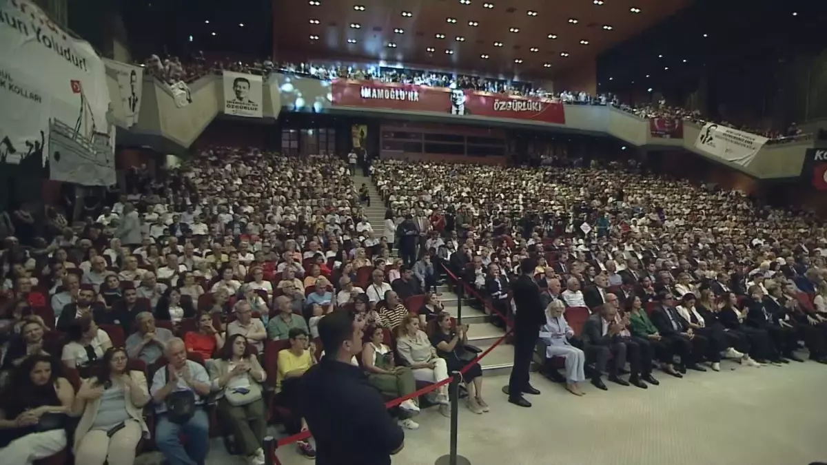 Özgür Özel 19 Mart Darbesinin 100\'üncü Gününde Konuştu