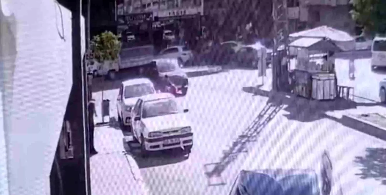 Şanlıurfa\'da Bisikletli Çocuk Kazada Hayatını Kaybetti