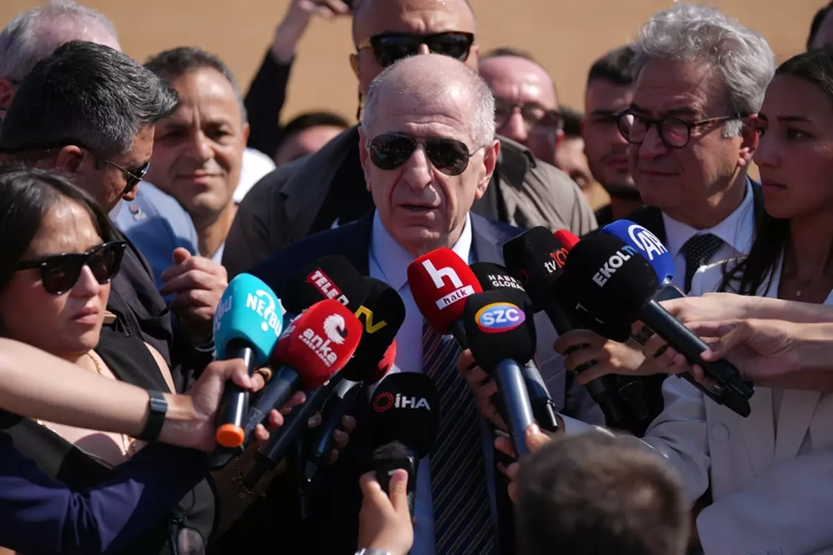 Ümit Özdağ\'dan CHP mitingi yasağına "Leman" gerekçesi