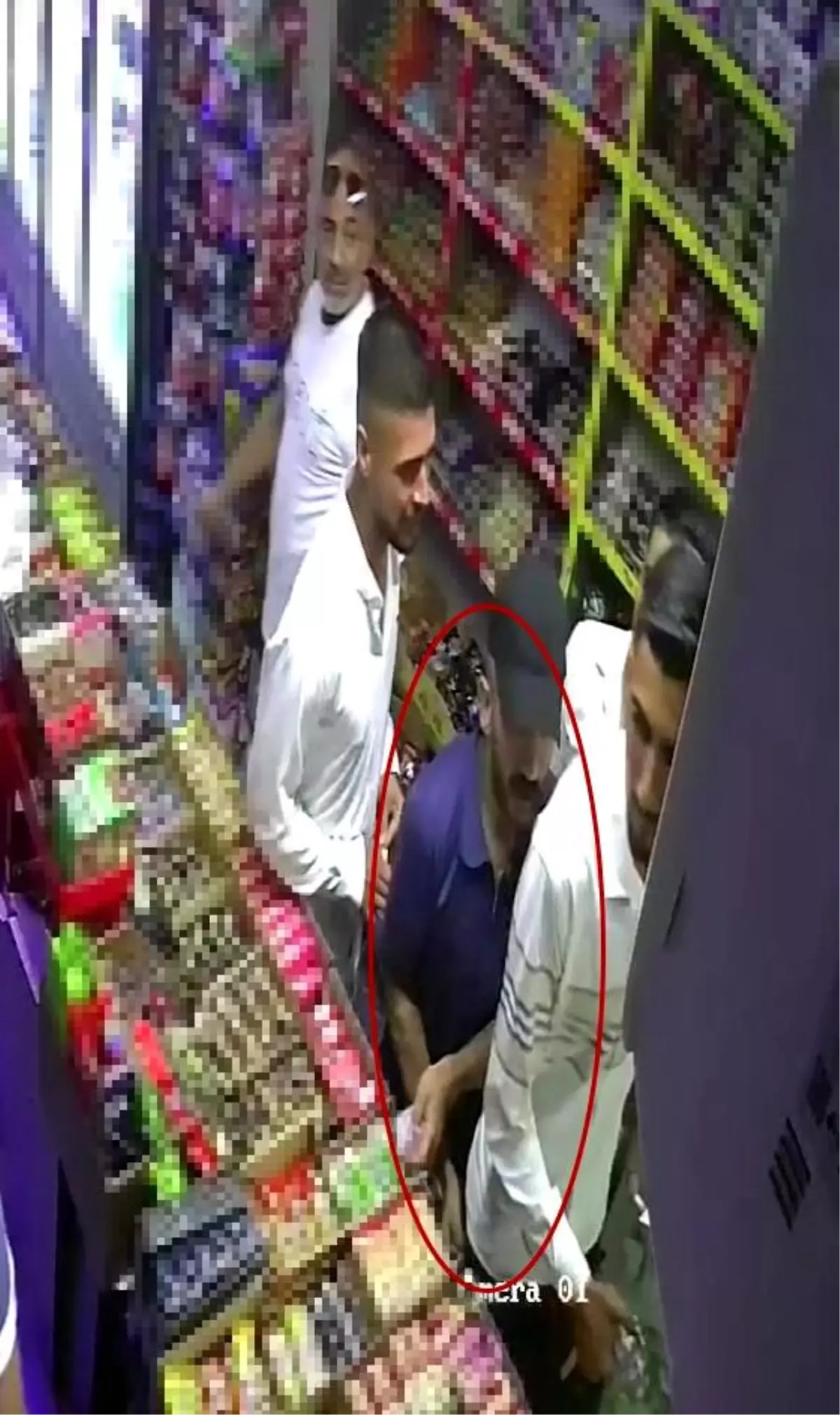 Yankesici Kamerada Yakalandı