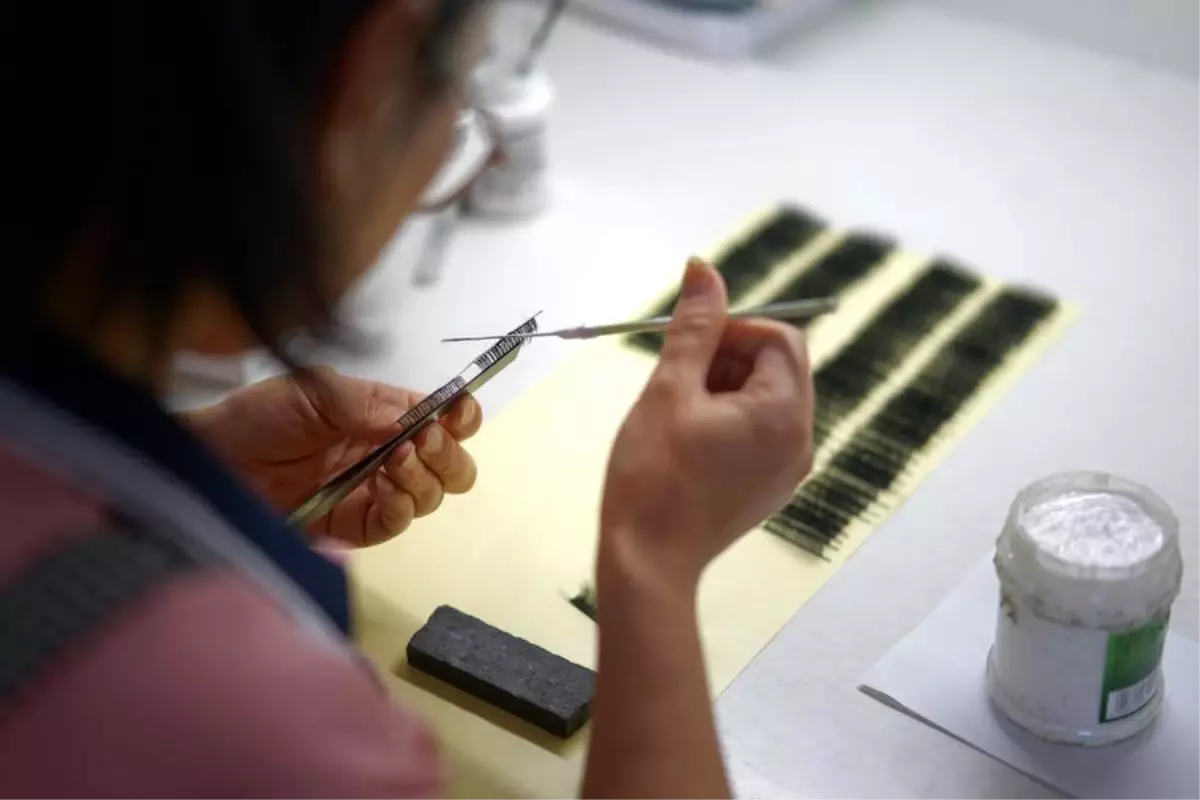 Çin\'de Takma Kirpik Sektörü Büyüyor