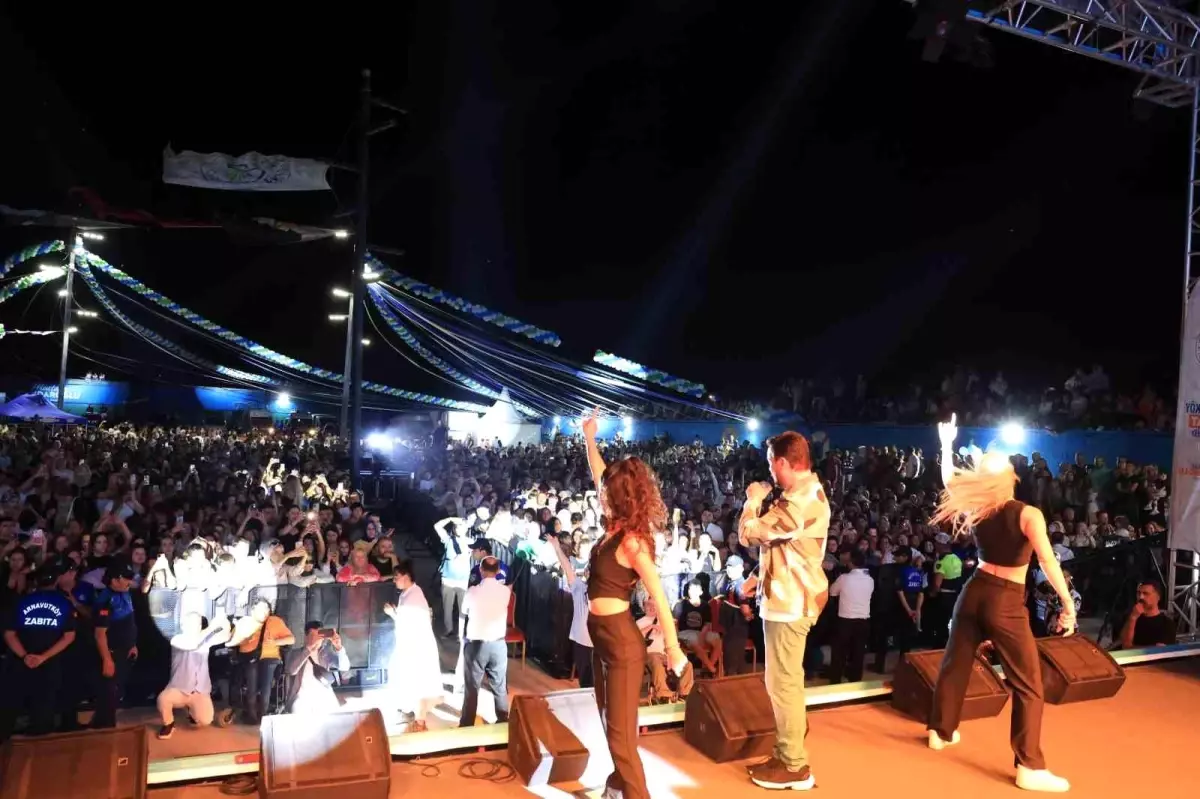 Arnavutköy\'de 1 Temmuz Denizcilik ve Kabotaj Bayramı Coşkuyla Kutlandı
