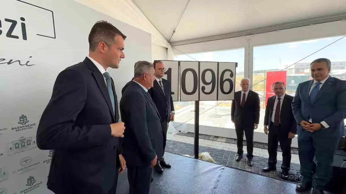İstanbul\'da Başakşehir Aile Sağlığı Merkezi Hizmete Açıldı