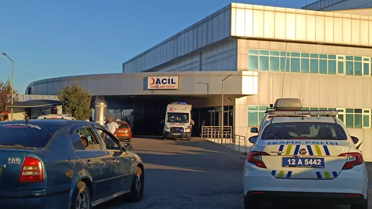 Bingöl\'de Kaza: 8 Yaralı