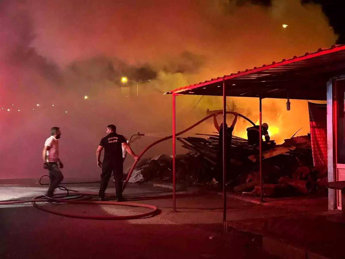 Adıyaman\'da Fırında Yangın Paniği