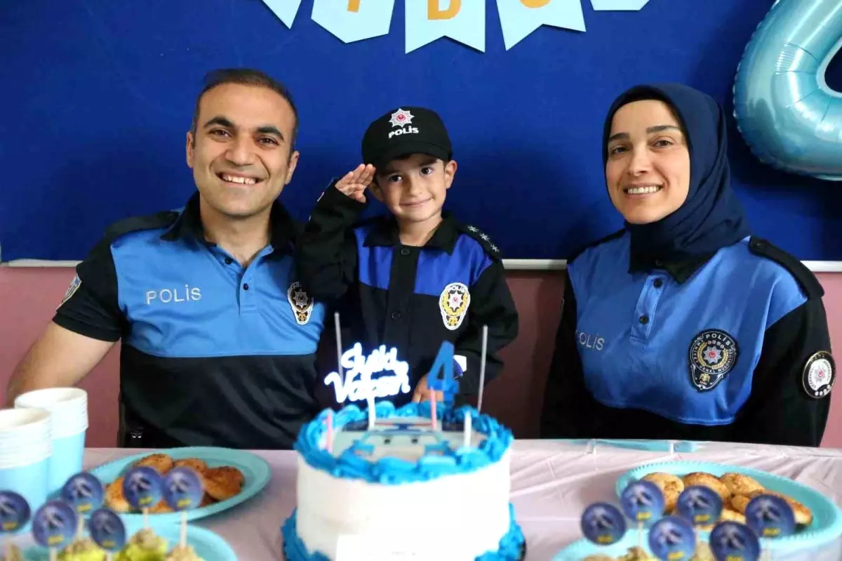 Polisten Doğum Günü Sürprizi