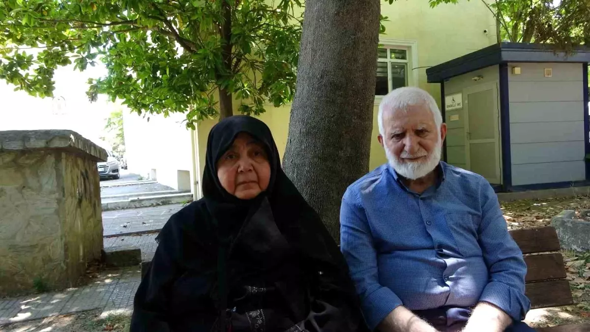 Yaşlı Çiftin Zor Günleri