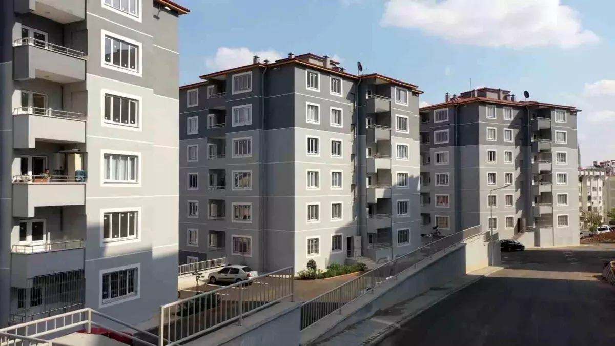 Şahinbey\'de Dar Gelirli Vatandaşlar için Sosyal Konut Projesi Başvuruları Başladı
