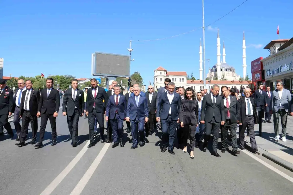 Sivas Madımak Olayları\'nın 32. Yıl Dönümünde Anma Töreni Düzenlendi