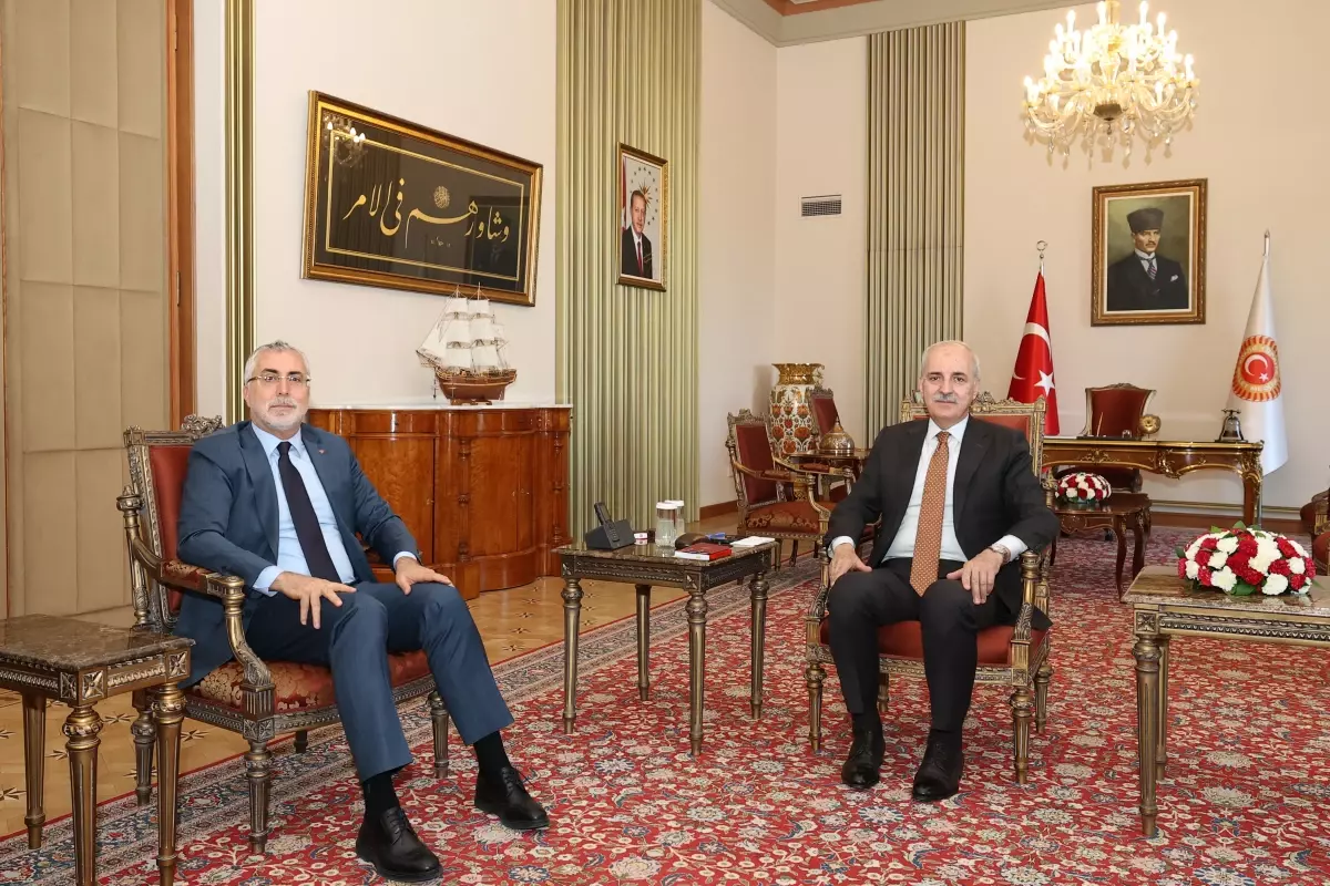 Kurtulmuş, Işıkhan\'ı Kabul Etti