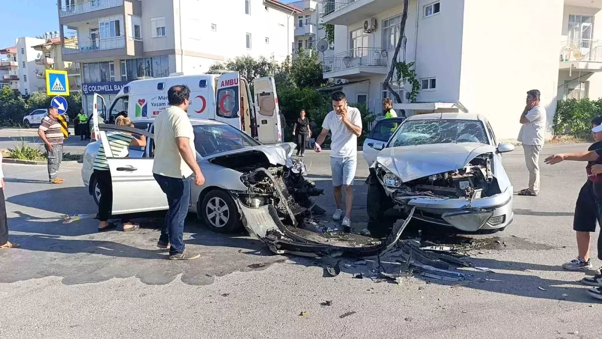 Manavgat\'ta Kaza: 3 Yaralı