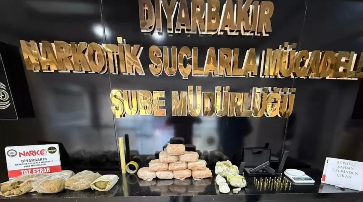 Diyarbakır\'da 43 Kilogram Uyuşturucu Ele Geçirildi
