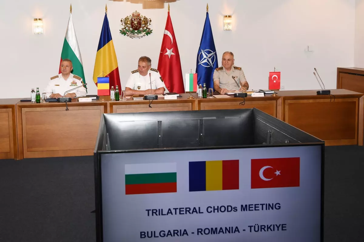 Gürak, Sofya\'da Üçlü Toplantıya Katıldı