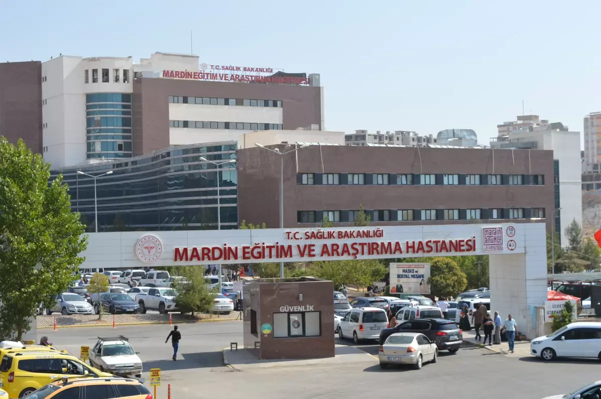 Kızıltepe\'de Trafik Kazası: 17 Yaşındaki Genç Hayatını Kaybetti