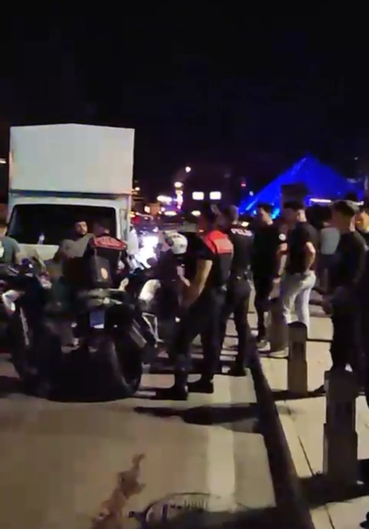 Bursa\'da Yol Verme Kavgasında Darbe ve Çarpma