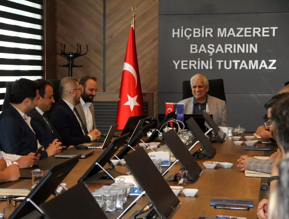 Aras Elektrik\'ten Elektrik Dağıtımda Bir İlk