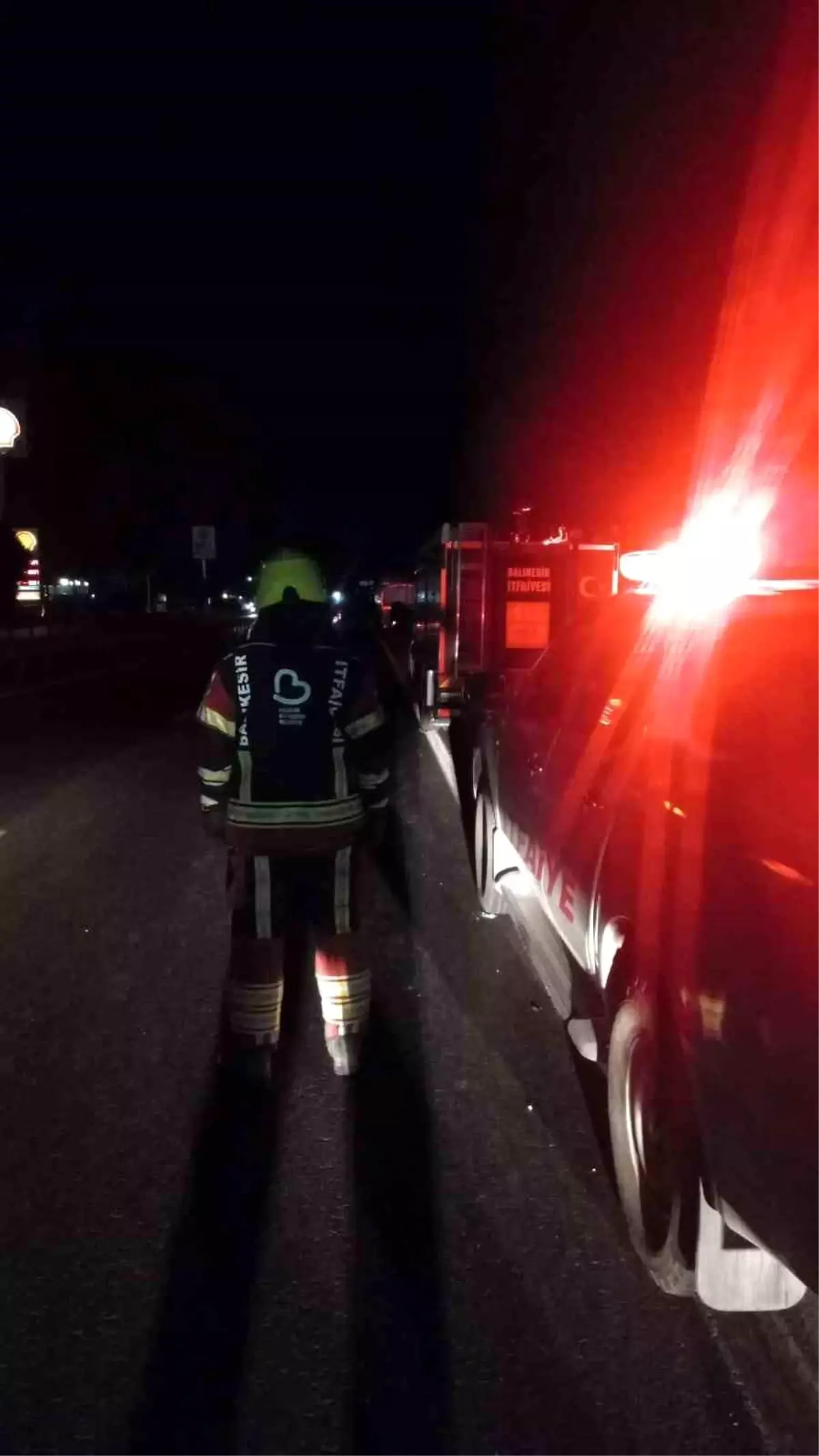 Balıkesir\'de Tanker Kazası