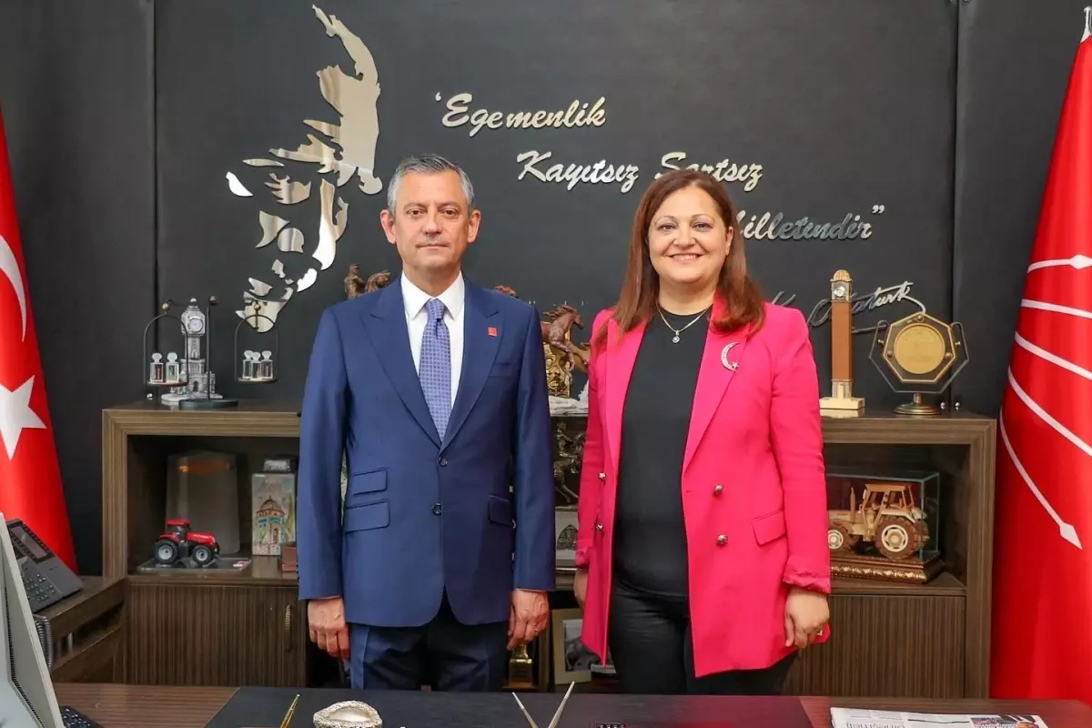 Afyonkarahisar Belediye Başkanı Burcu Köksal\'ın Dava Süreci Devam Ediyor