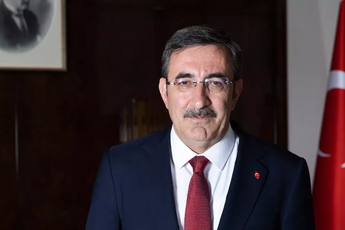 Cumhurbaşkanı Erdoğan\'ın yerine Cumhurbaşkanlığı\'na vekalet edecek isim belli oldu