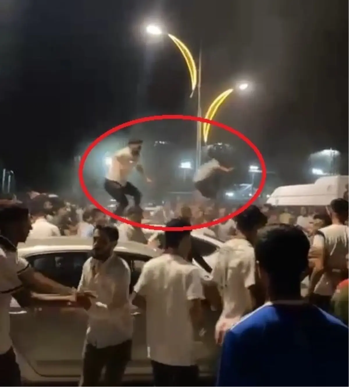 Diyarbakır\'da Futbol Turnuvasında Kavga: 1 Yaralı