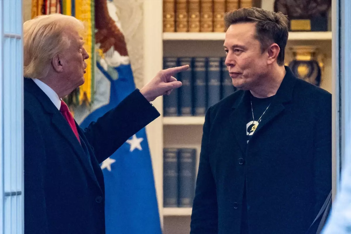 Elon Musk\'tan Trump\'ı kızdıracak hamle! Parti kurmayı önerdi