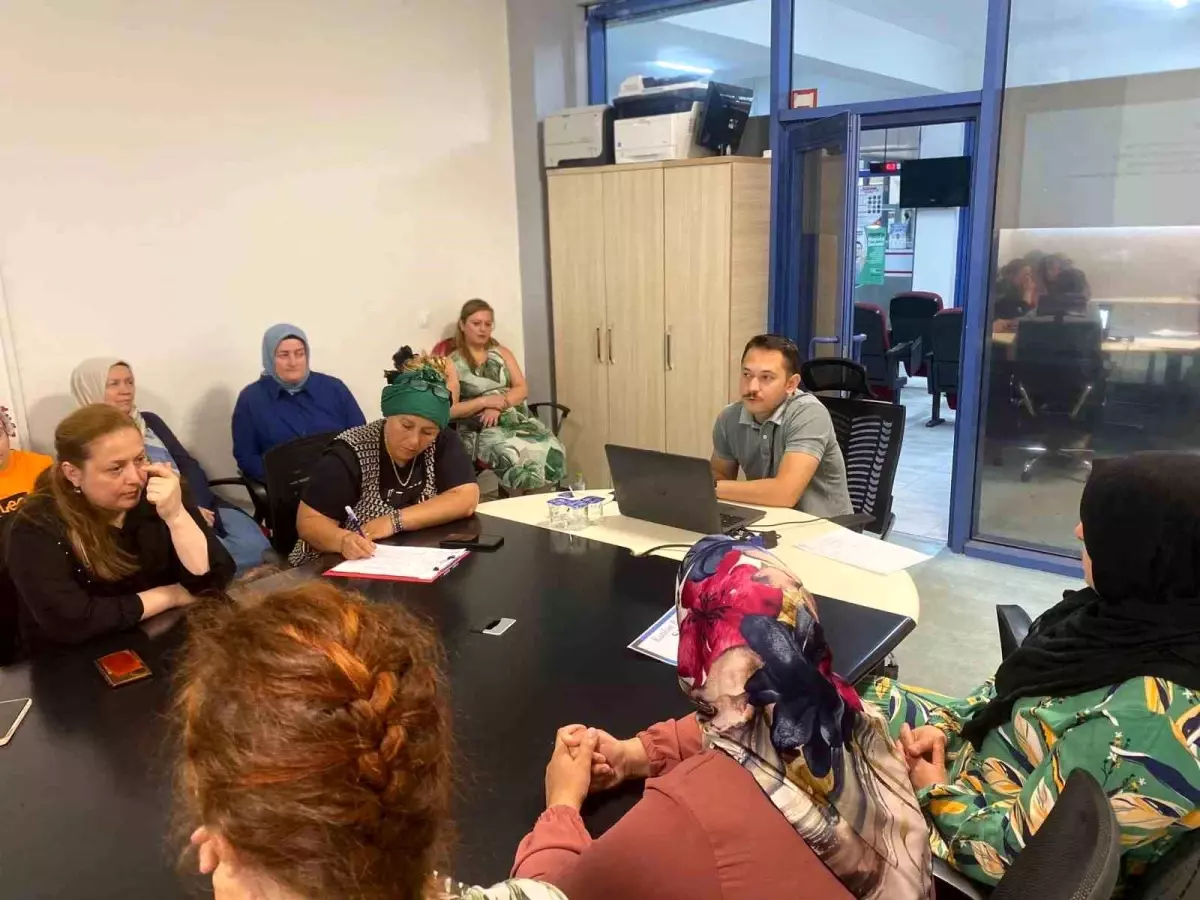 Düzce\'de Kadınlara Ruh Sağlığı Semineri