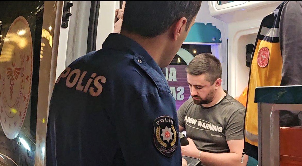 Bursa\'da Trafik Kavgası: Kardeş Araçla Saldırdı