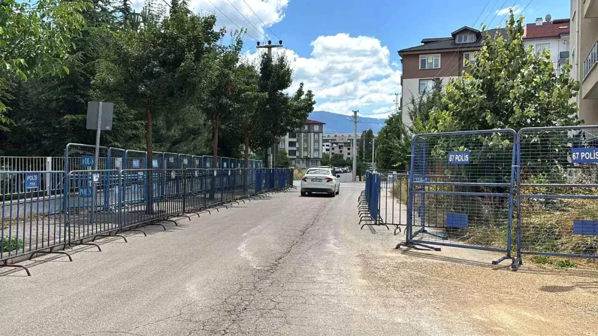 Bolu\'da Yangın Davası için Güvenlik Önlemleri