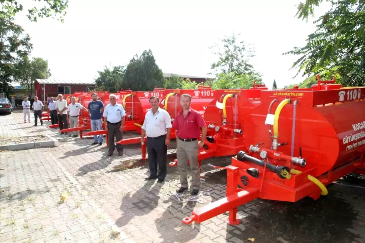 Kocaeli Büyükşehir Belediyesi, 24 Kırsal Mahalleye Su Tankeri Dağıttı