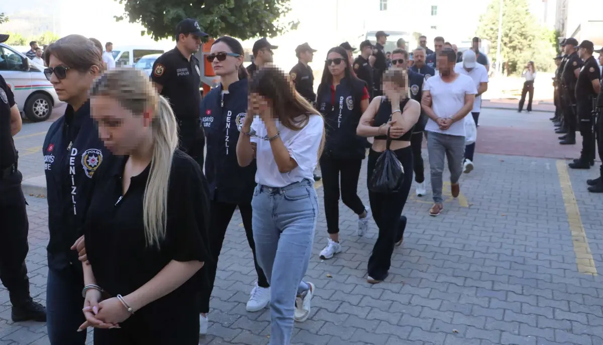 Sahte Eskort Çetesi Çökertildi