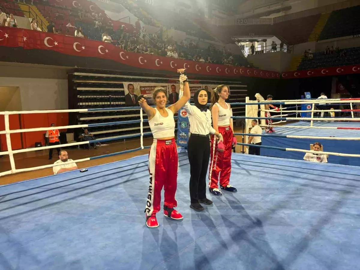 Ceylin Demiroğlu, Türkiye Kick Boks Şampiyonu