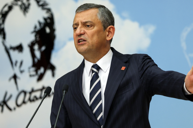 CHP Genel Başkanı Özgür Özel