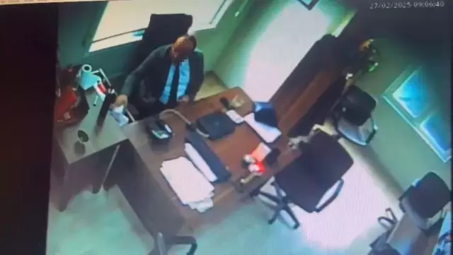 Beylikdüzü'nde rüşvet pazarlığı kamerada! 16 vergi müfettişi tutuklandı