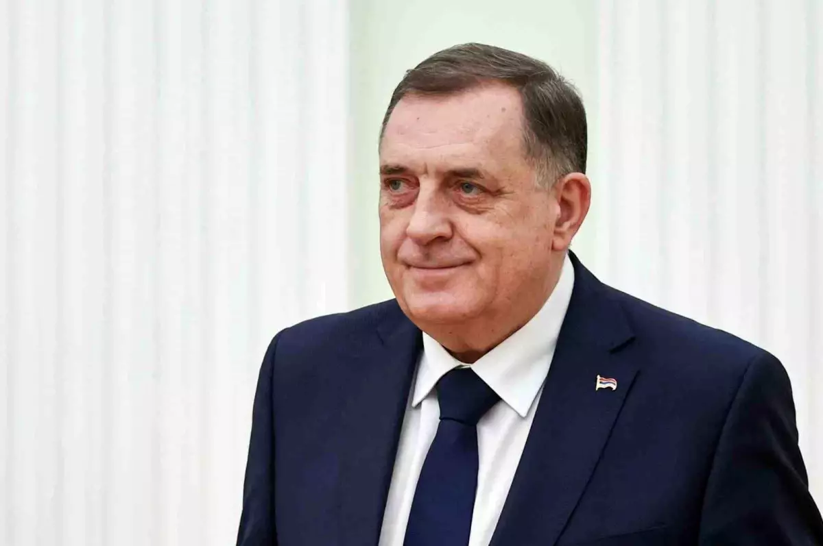 Dodik\'in Tutuklama Emri Kaldırıldı