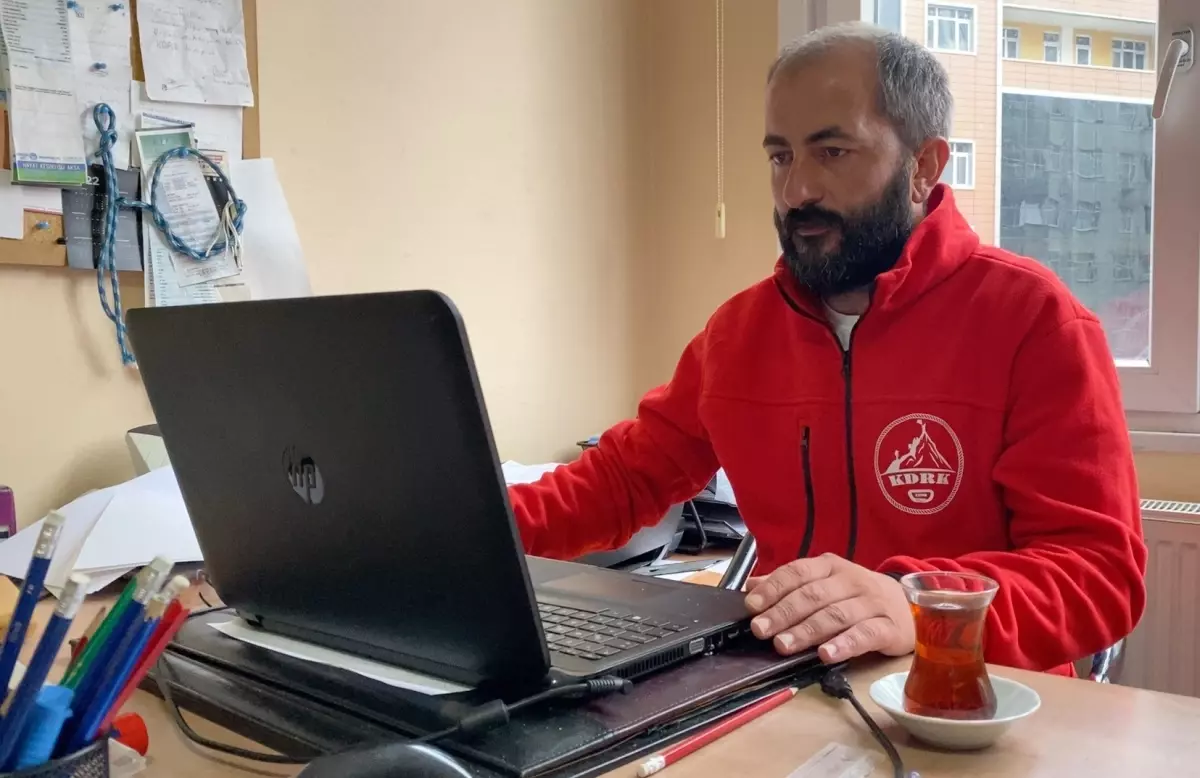 Kaçkar Dağları\'nda düşen uçağa ulaşan ekipteki dağcı: Yolcu, pilota \'Alçaktan uçuyoruz\' demiş