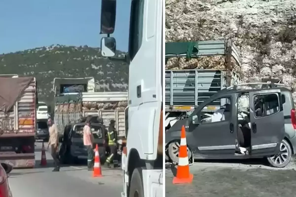 Adana\'da TIR\'a arkadan çarpan hafif ticari araçtaki 5 kişi hayatını kaybetti