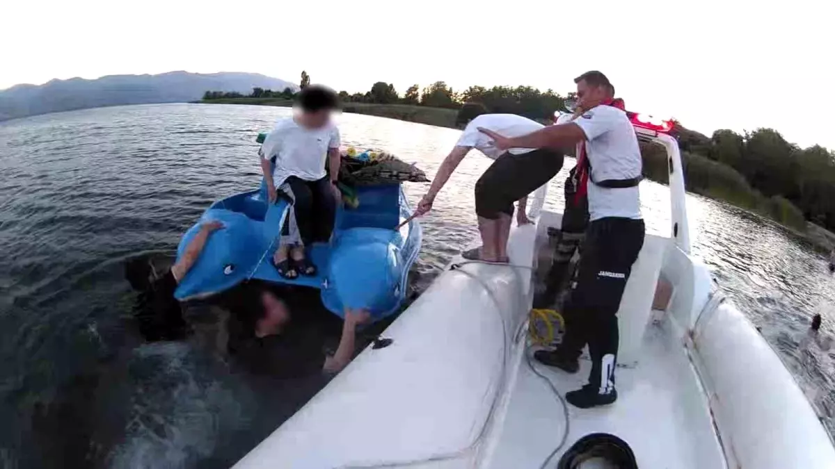 Sapanca Gölü\'nde Kurtarma Operasyonu