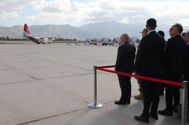 Hakkari'de Şehit Diğer 6 Asker İçin İkinci Tören